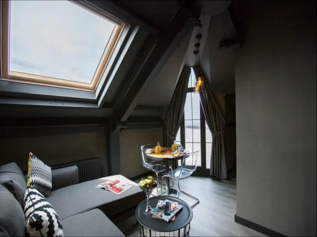Corner Suite with Terrace