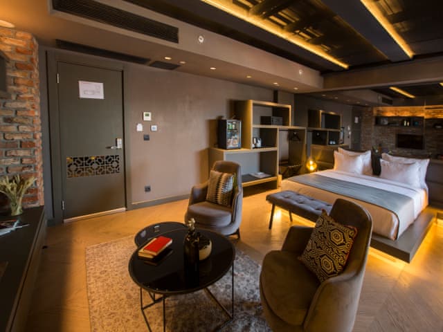 Junior Jacuzzi Suite