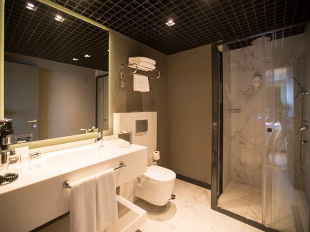 Junior Jacuzzi Suite