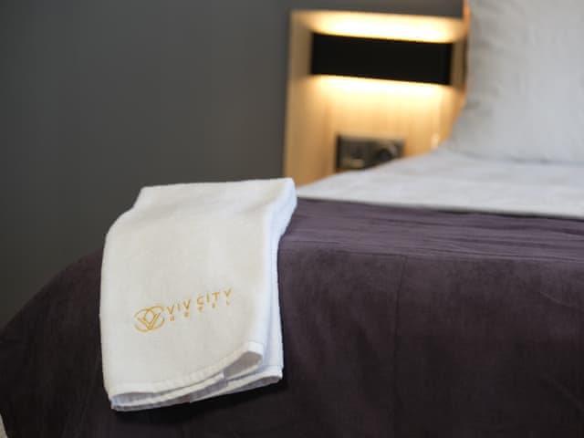 Jakuzili Delüks Oda