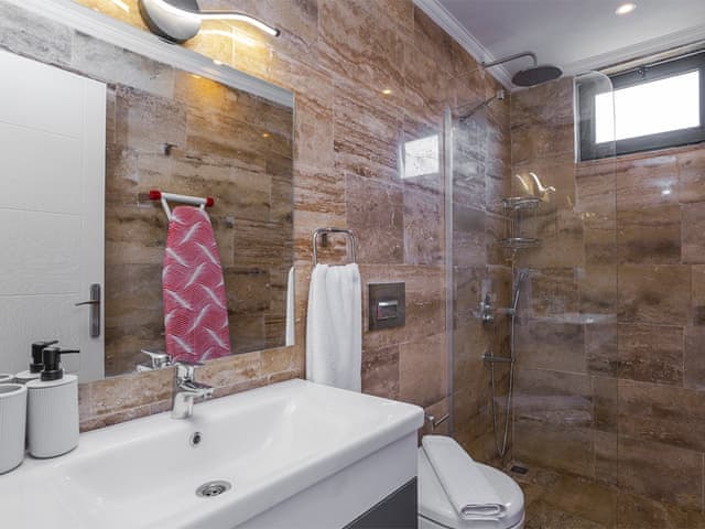 2 yatak odalı Villa