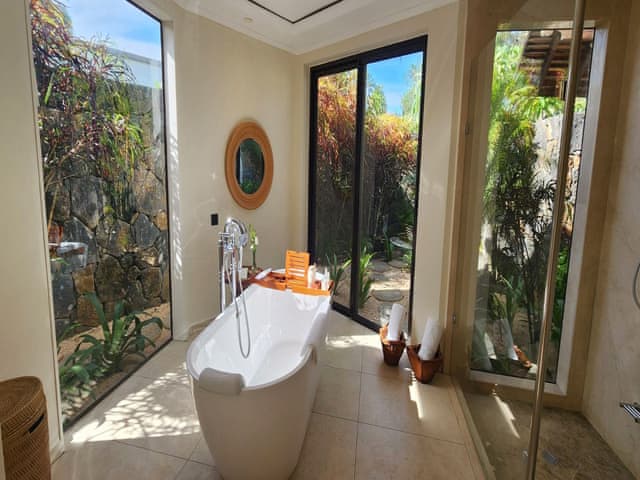 Presidential Suite (Pool Villa)