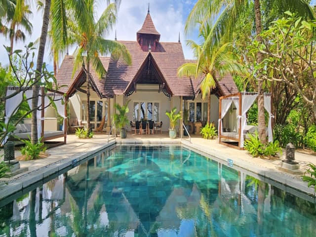 Presidential Suite (Pool Villa)