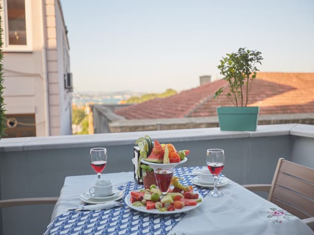 Çift Kişilik Oda (Balkonlu)