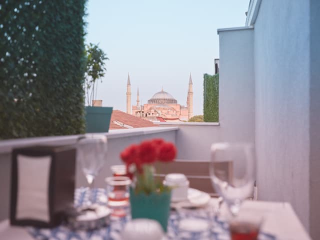 Çift Kişilik Oda (Balkonlu)