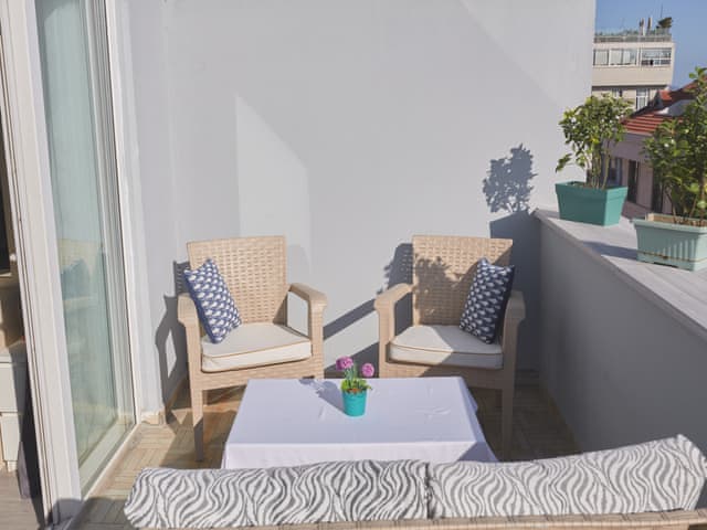 Aile Odası (Balkonlu)