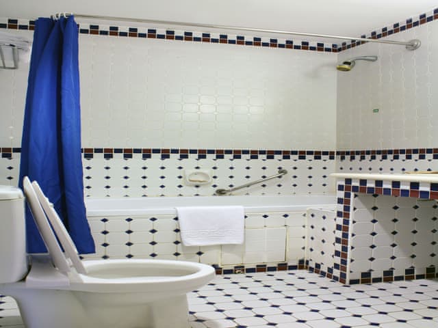 One Bedroom Suite with Twin Beds