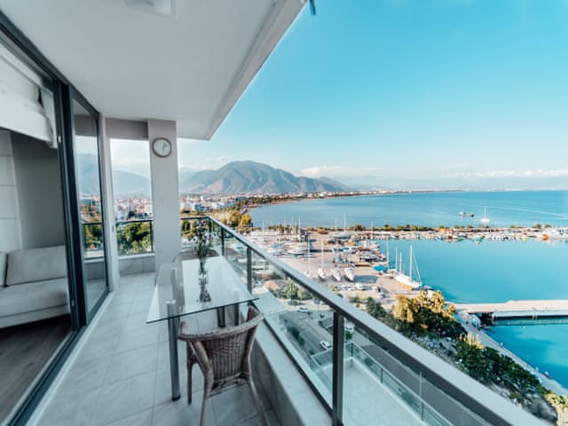 Delüks Oda (Deniz manzaralı)