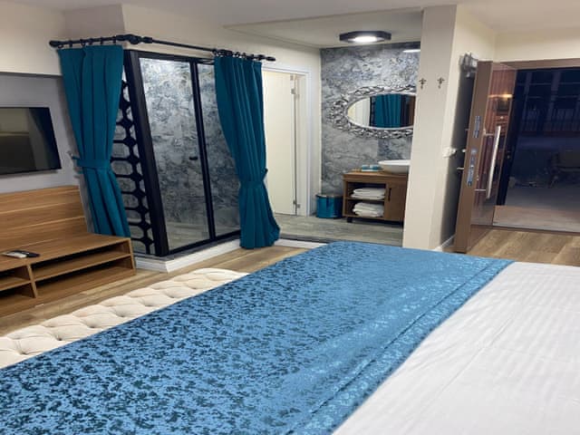 Teraslı Süit (Deniz manzaralı)