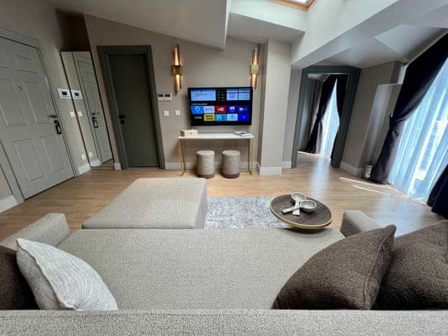Deluxe Suite, Terrace