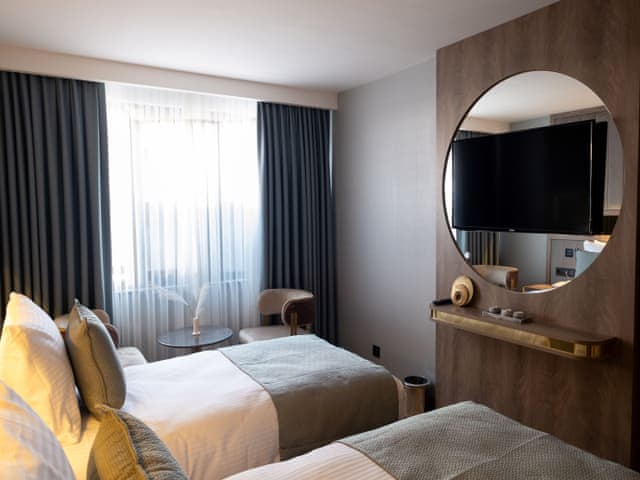 Delüks İki Yataklı Oda