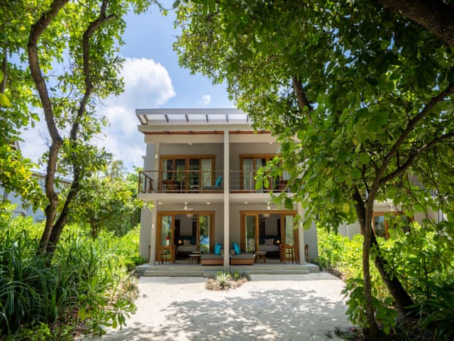 Sunset 4 Bedroom family Nest