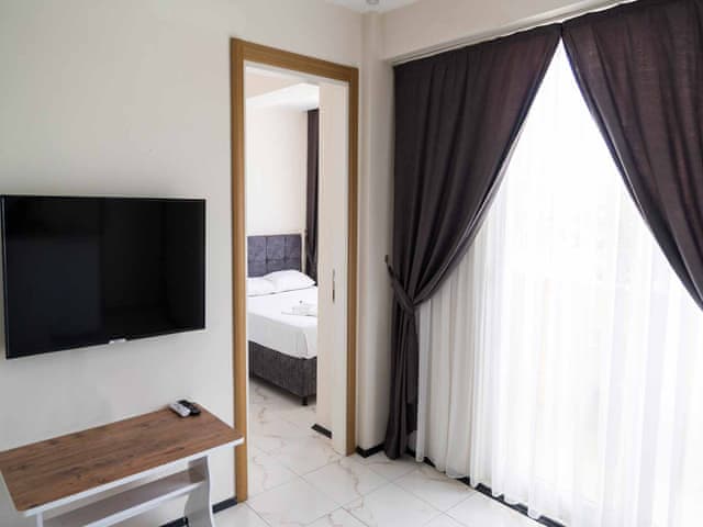 Standard Room (Bath)