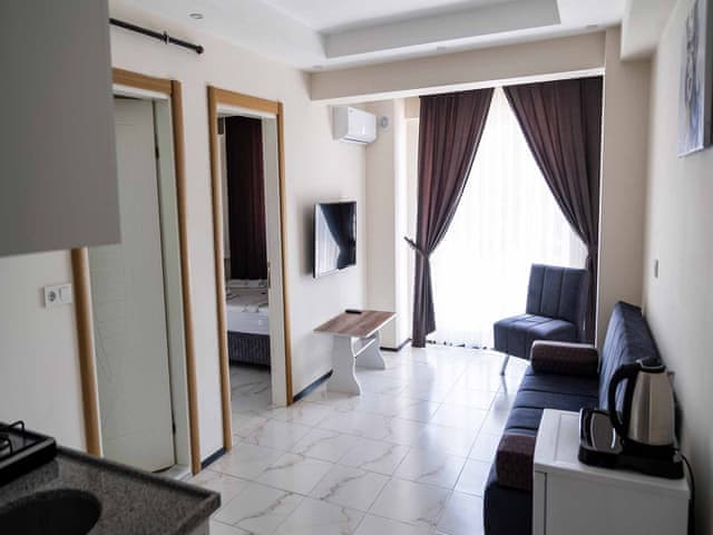 Standard Room (Bath)