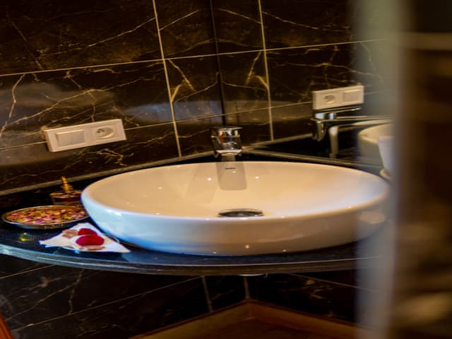 Junior Süit (Balkonlu)