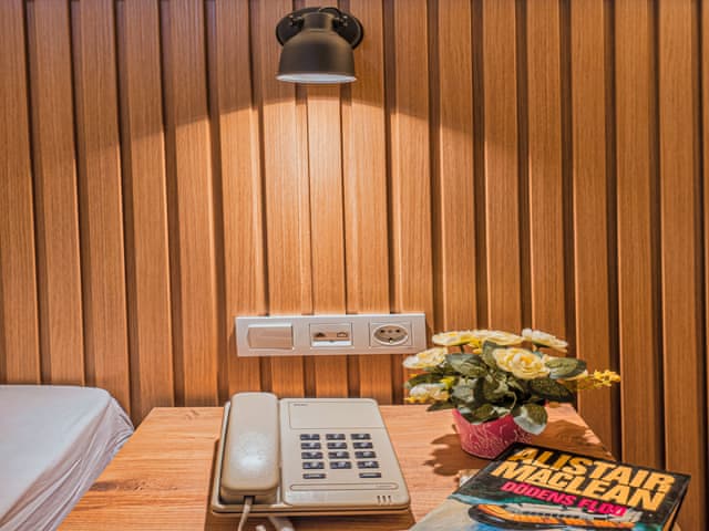 Daire (Dağ manzaralı)