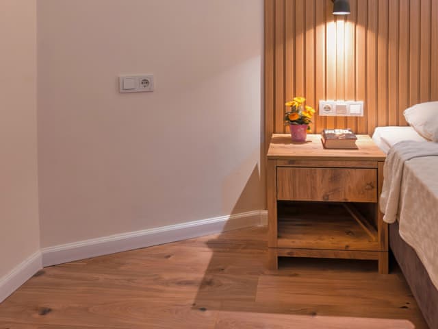 Daire (Dağ manzaralı)