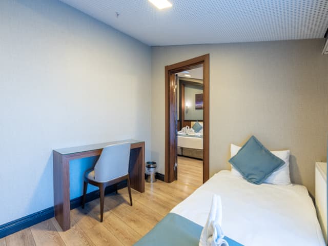 Delüks Süit (Şehir manzaralı)