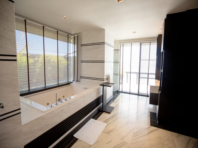 4-bedroom Residence Villa