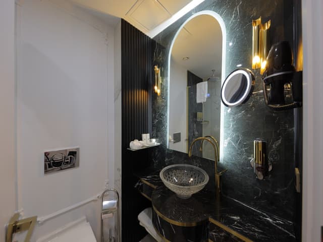 Superior Üç Kişilik Oda