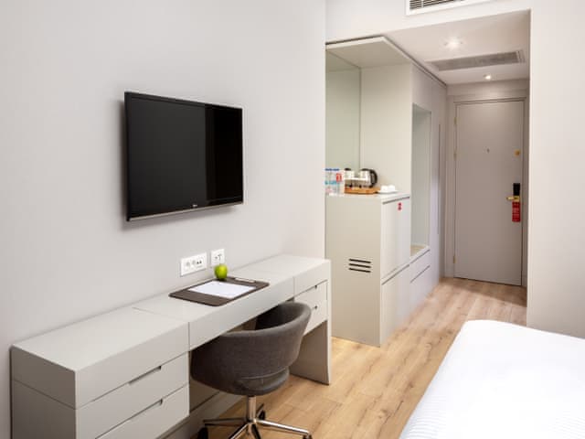 Standard Double Room (Large)