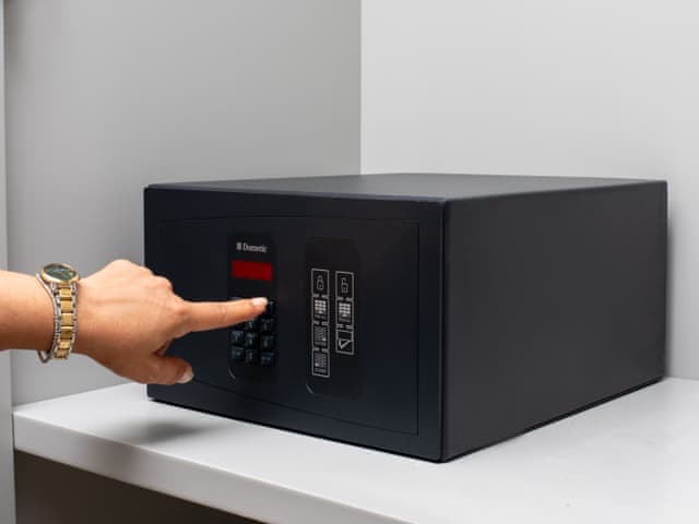 Süit (Deniz manzaralı)