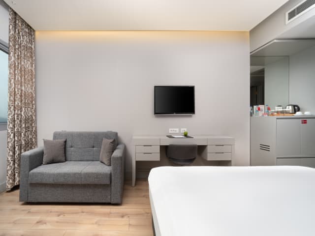 Deluxe Twin Room (Partial Sea view)