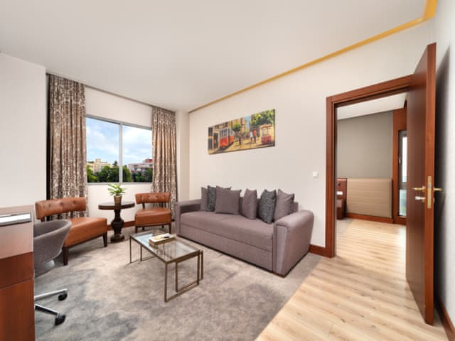 Süit (Şehir manzaralı)