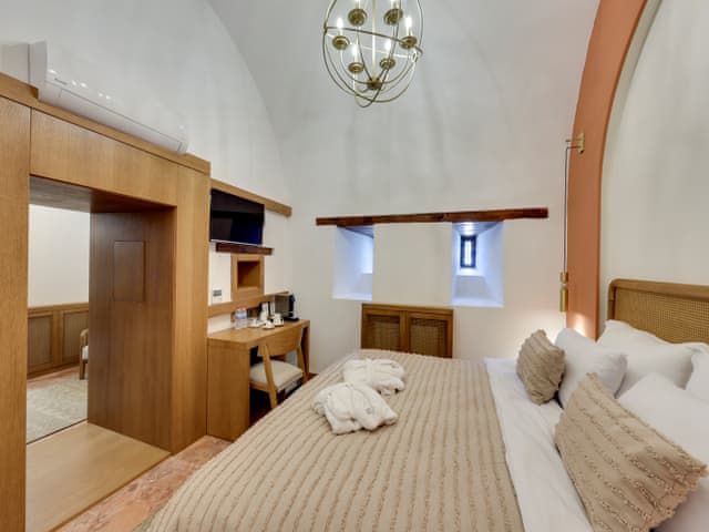 Standard Junior Suite