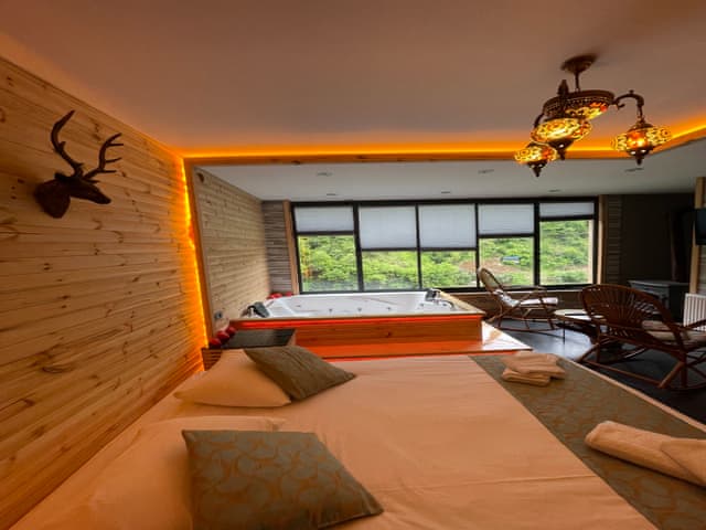 Suit balayı bungalov