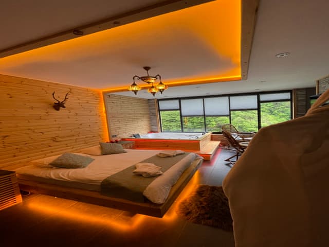 Suit balayı bungalov