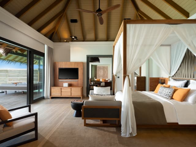 One Bedroom Over Water Pool Residence