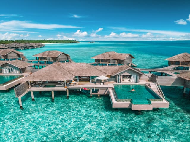 One Bedroom Over Water Pool Residence