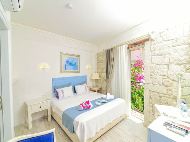 Delüks Çift Kişilik Oda