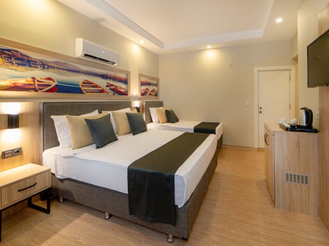 Standart Üç Kişilik Oda