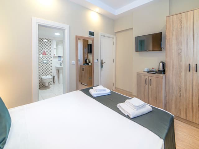 Standart Çift Kişilik Oda-Balkonlu