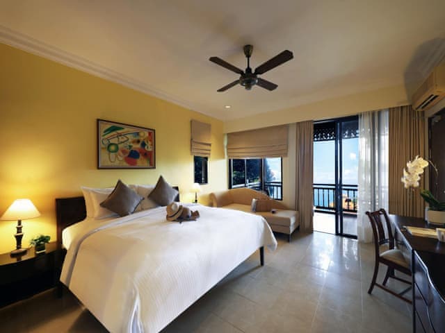 Premier Chalet (Sea View)