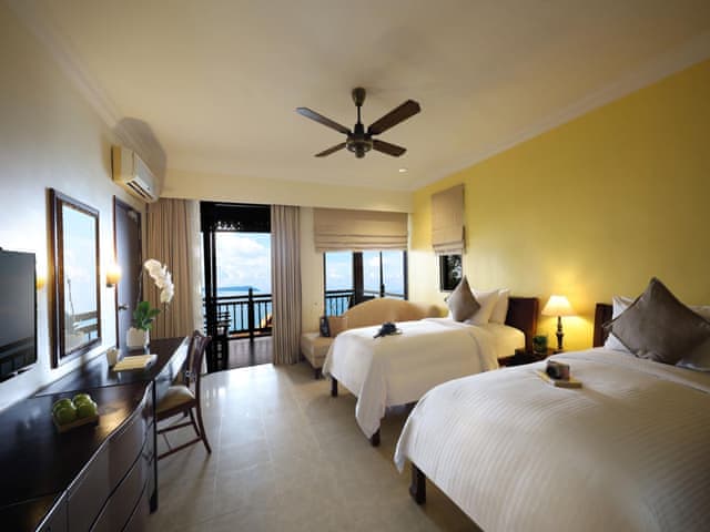 Premier Chalet (Sea View)