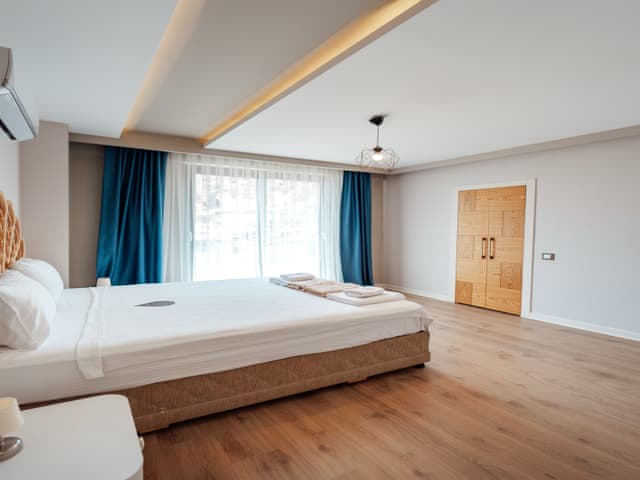 Delüks Oda (Deniz manzaralı)