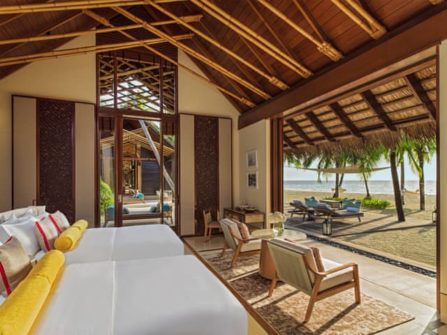 Two Villa Residences with Pool