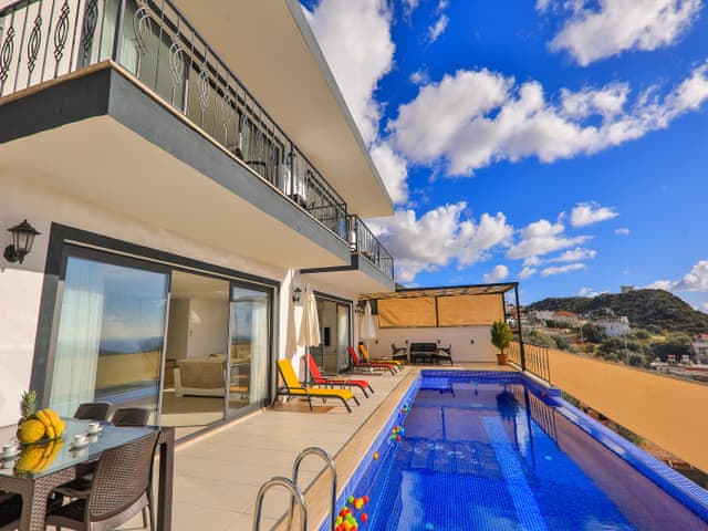 2 yatak odalı Villa