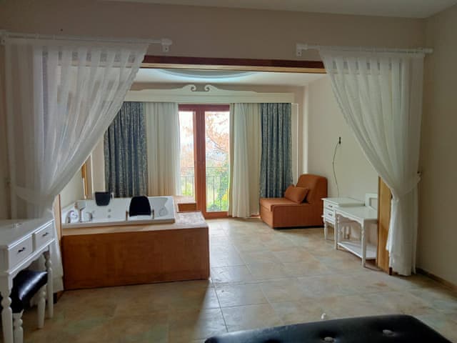 3 yatak odalı Villa (Jakuzili)