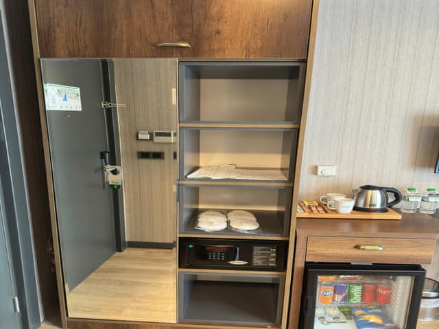 Bahçe Katı Oda Balkonlu