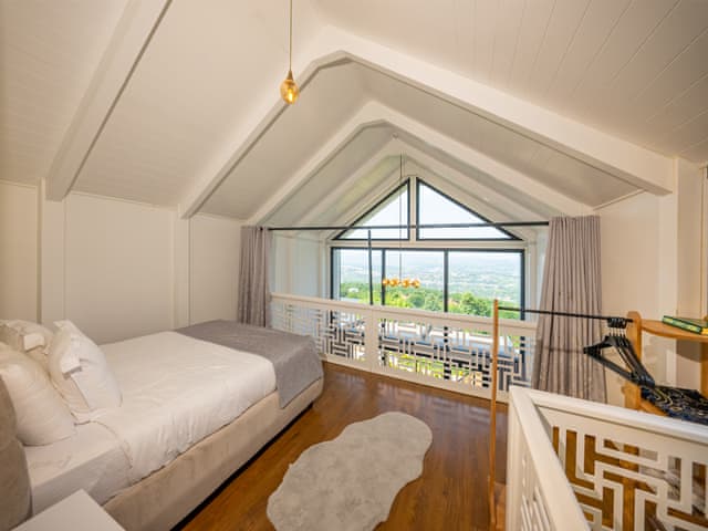 Premium Suite (Isıtmalı Özel Havuzlu)