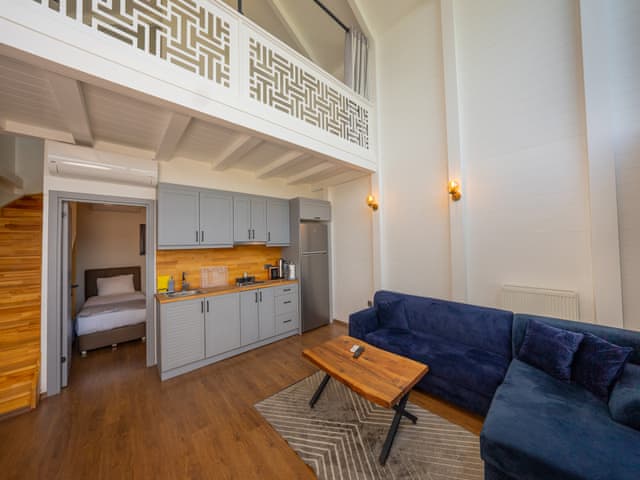 Premium Suite (Isıtmalı Özel Havuzlu)