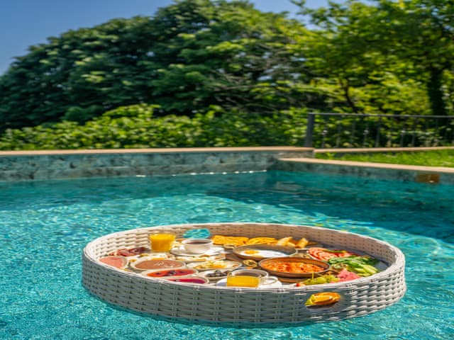 Premium Bahçe Süit (Isıtmalı Özel Havuzlu)