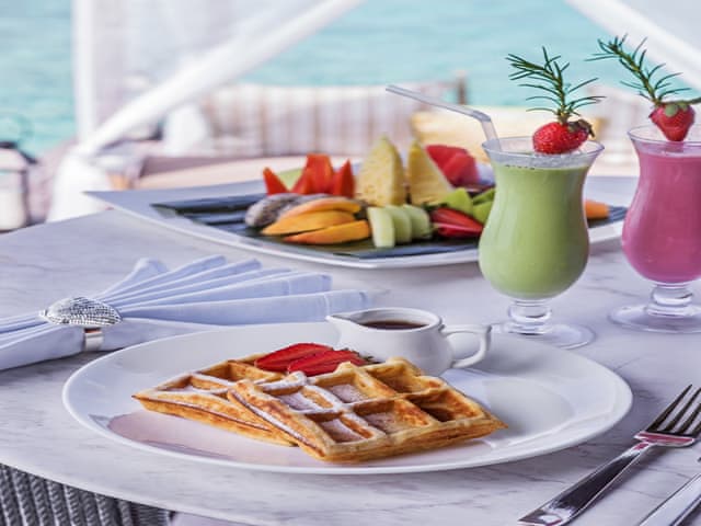 Water Villa Queen with Pool