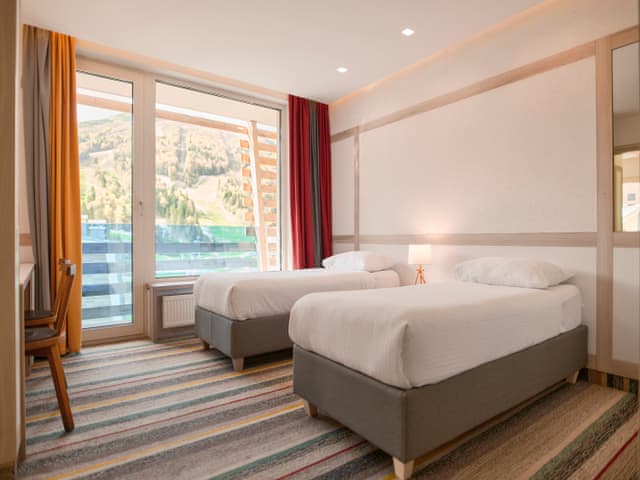 Deluxe Suite with Mountain View and Balcony with A/C