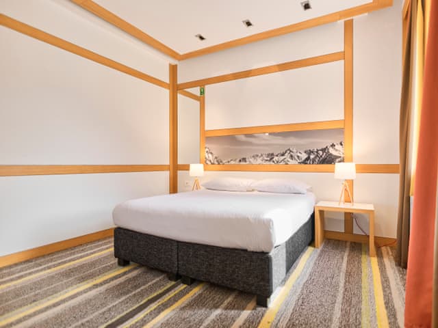 Deluxe Çift Kişilik Oda - Dağ Manzaralı