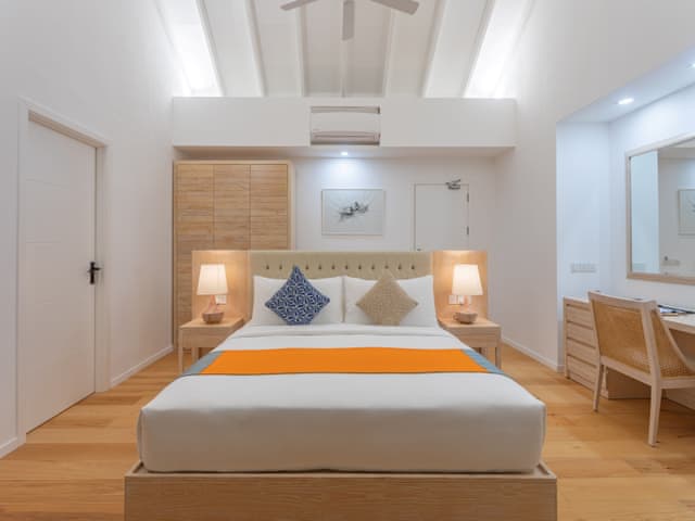 Sunrise Pool Water Villa